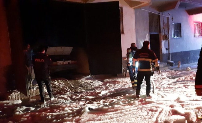 Şanlıurfa’da depo yangını