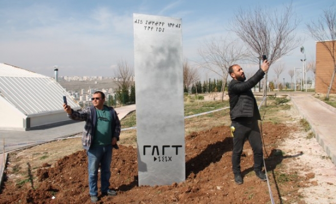 Şanlıurfa’da bu kez çakma monolit ortaya çıktı