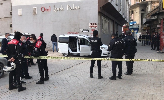 Şanlıurfa’da otomobile silahlı saldırı: 1 yaralı