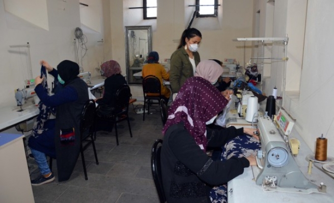 Siverekli kadınlar meslek ve kültür kurslarına ilgi gösteriyor