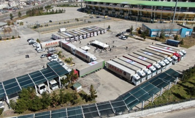 Barış Pınarı bölgesine 28 tır insani yardım gönderildi