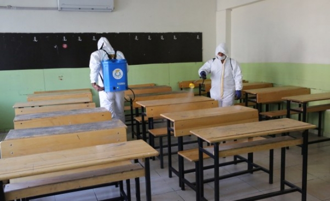 Haliliye'de okullar dezenfekte edildi