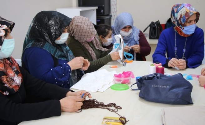 Haliliye Belediyesi kadınlara meslek öğretiyor