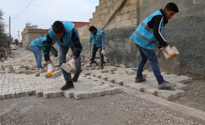 Haliliye Belediyesi’nden 3 mahallede üst yapı çalışması
