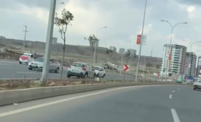 Karaköprü’de dikkatsiz sürücü büyük korku yaşattı