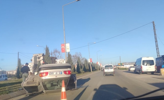 Şanlıurfa’da otomobil takla attı