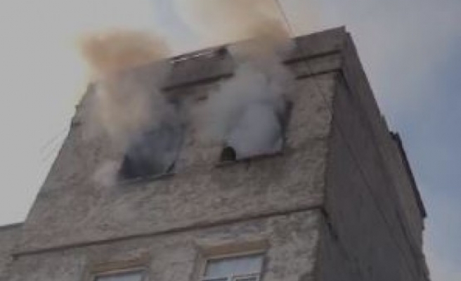 Şanlıurfa'da çocukların çakmakla oyunu yangına neden oldu