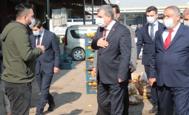 Beyazgül esnafla bir araya geldi