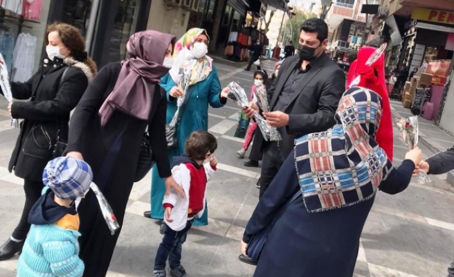 Kadınlar Günü’nde örnek davranış