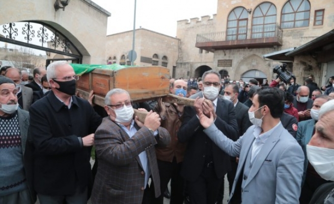 Tatlı'nın annesi toprağa verildi