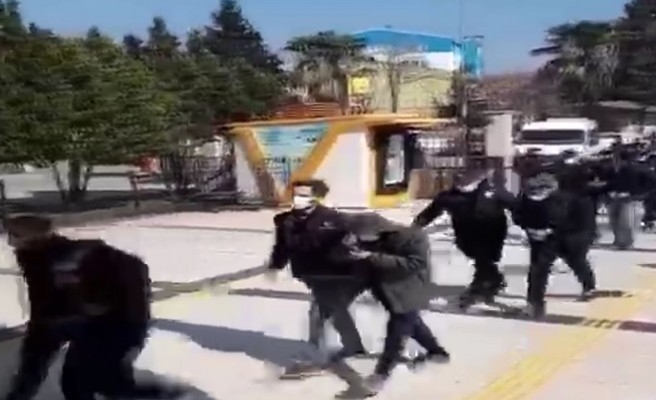 Şanlıurfa’da uyuşturucu operasyonu: 21 gözaltı