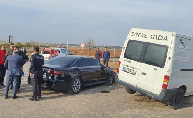 Şanlıurfa’da İYİ Parti konvoyunda trafik kazası: 3 yaralı (EK)
