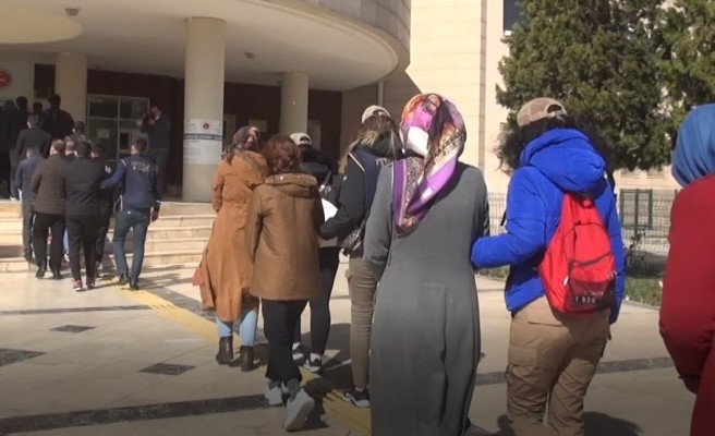 FETÖ'den gözaltına alınan 35 şüpheli adliyeye sevk edildi