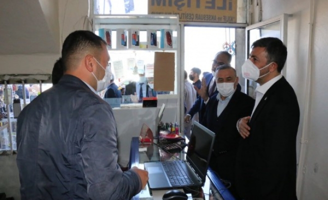 AK Parti İl Teşkilatı esnafı ziyaret etti