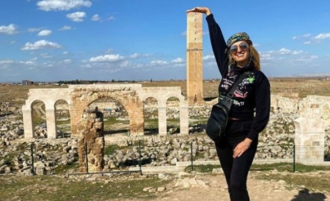 Ünlü Sunucu ve Manken Şanlıurfa'yı gezdi