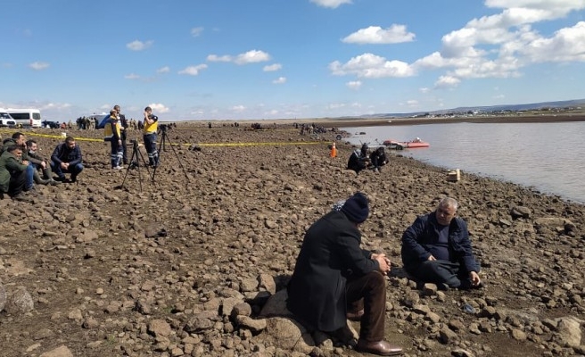 Siverek’te gölette kaybolan 2 kişi aranıyor