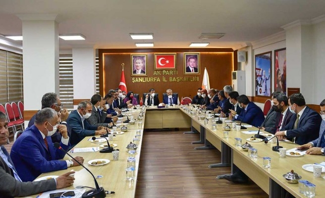 Çakmak'tan  AK Parti'ye ziyaret