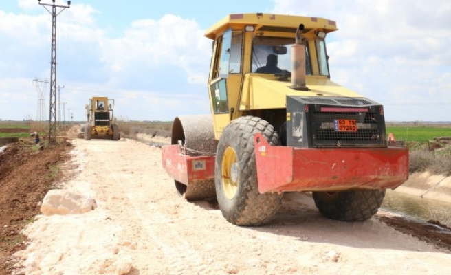 Akçakale kırsalında çalışmalar sürüyor