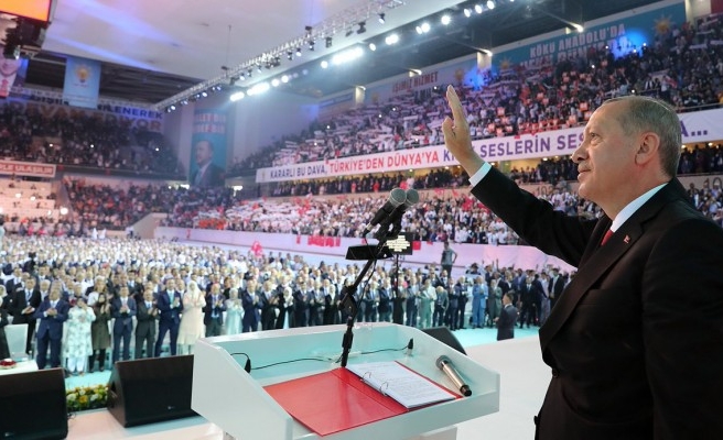 AK Parti'de gözler büyük kongreye çevrildi