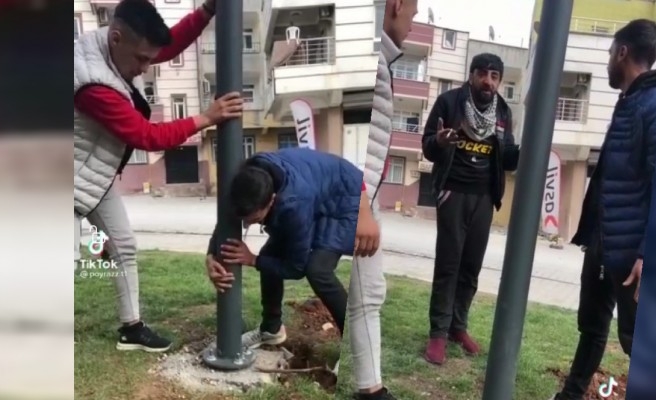 Urfa'da Tiktok kullanıcıları kamu malına zarar verdi