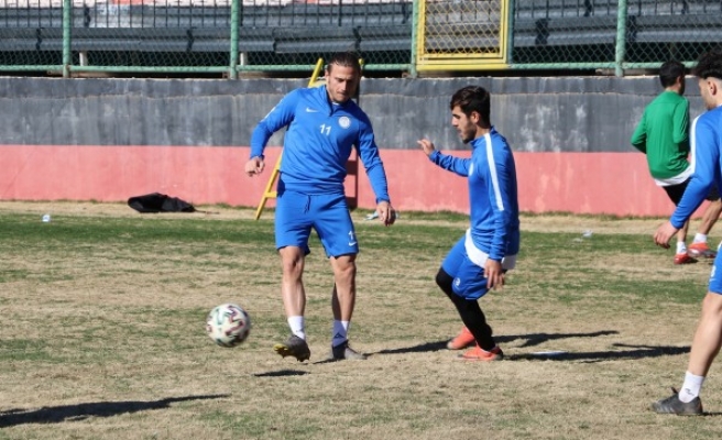 Karaköprü İzmir deplasmanında