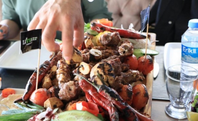 Keme kebabı Şanlıurfa’da gurmelerini bekliyor