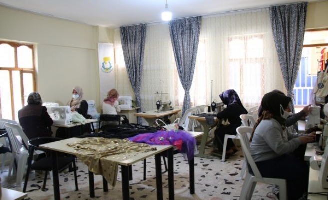 Haliliye’de kadınlar aile bütçelerine katkı sağlıyor