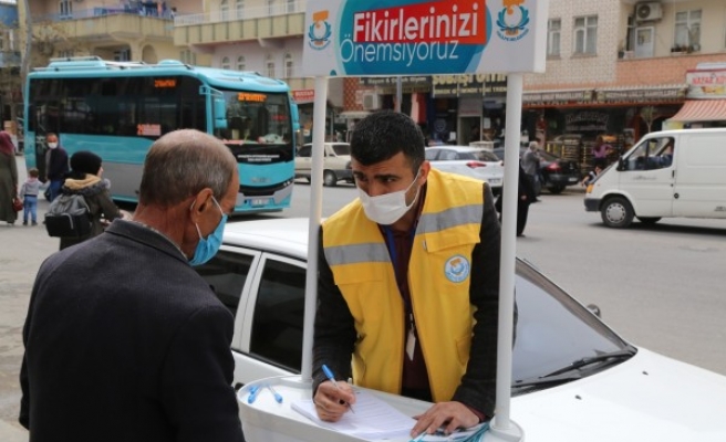 Haliliye'de vatandaşlar taleplerini sahada iletiyor