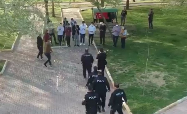 AK Parti ilçe teşkilatından polislere sürpriz
