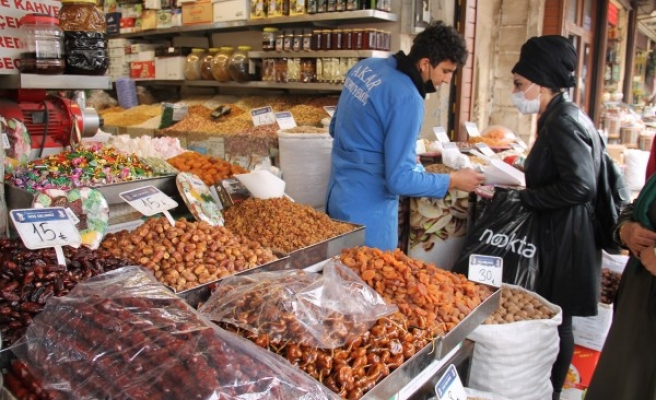 Şanlıurfa'da esnaf iş yapamamaktan yakındı