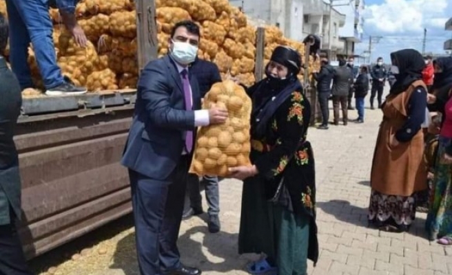 Hilvan Kaymakamı'nın bu pozu tepki topladı