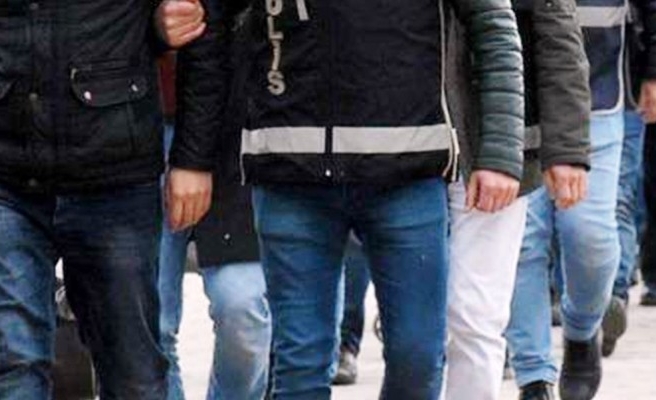 Şanlıurfa'da aranan şüphelilere operasyon: 3 gözaltı