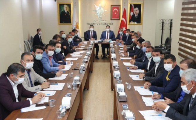 İşte AK Parti Haliliye İlçe teşkilatının yürütme kurulu