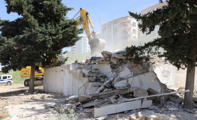 Karaköprü'de semt pazarı çalışmaları başladı