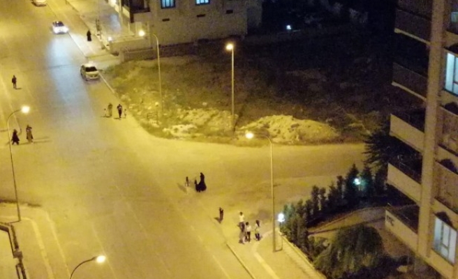 Şanlıurfa'da yasağa rağmen akşam gezmesi!