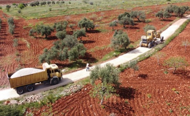 Halfeti kırsalında yol çalışmaları hızlandı