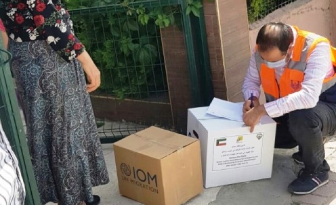 Hayırseverlerden ihtiyaç sahiplerine yardım