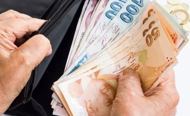Emeklilerin beklediği haber geldi