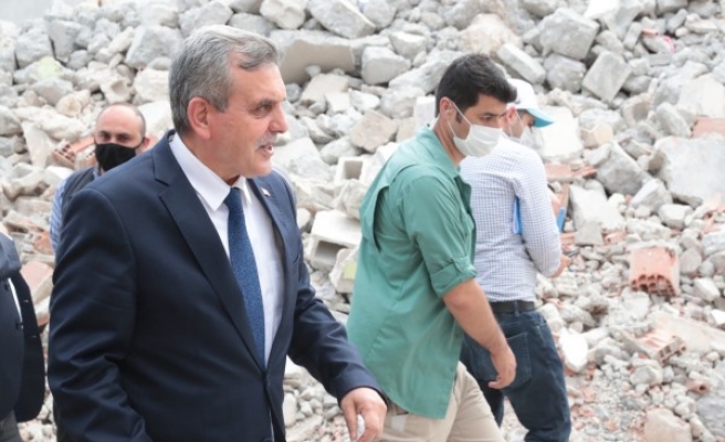 Beyazgül, yıkım çalışmalarını inceledi