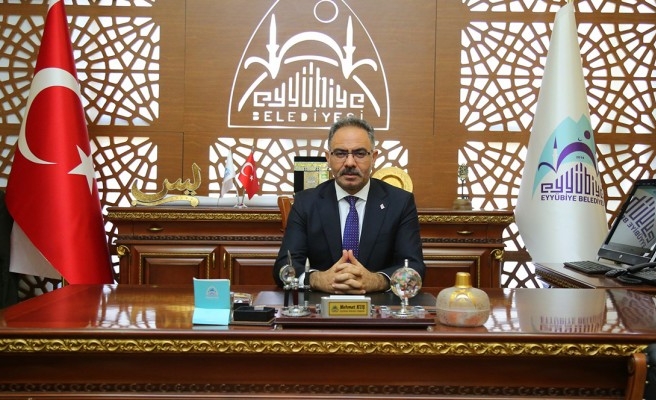 Kuş'tan bayram mesajı