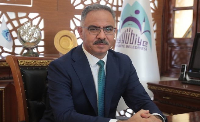 Kuş 19 Mayıs’ı kutladı