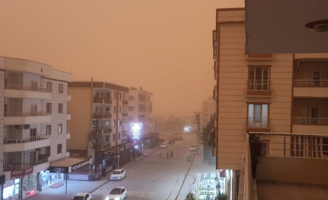 Suriye'den gelen toz bulutu, Urfa'da hayatı felç etti-EK