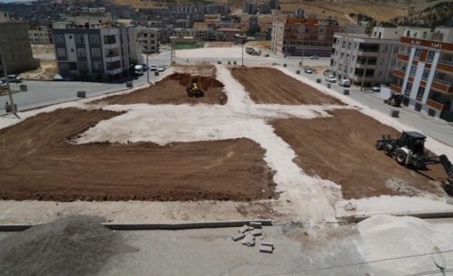 Haliliye’de yeni parklarda çalışmalar tam hız sürüyor