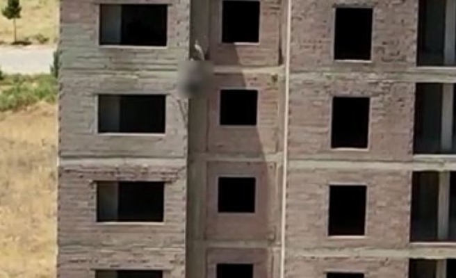 Şanlıurfa’da intihar anı kamerada