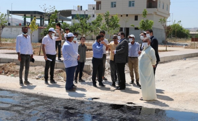 Haliliye kırsalında yollar asfaltlanıyor