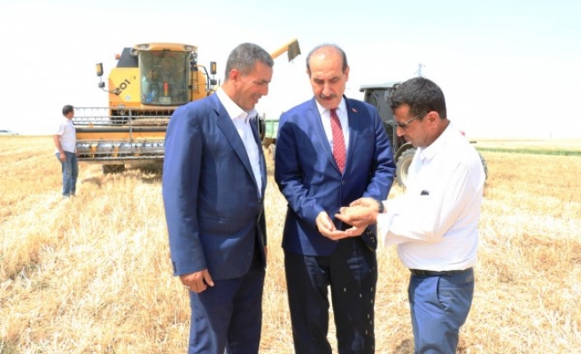 Yalçınkaya çiftçileri unutmadı