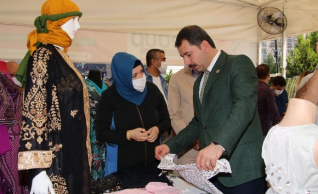 Karaköprü'de  kursiyerler ürünlerini sergiledi