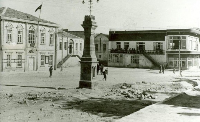 Daha önceden Saray Meydanı olarak biliniyormuş!