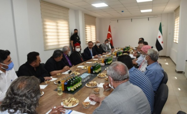 Erin, Resulayn’daki Süryani cemaatiyle buluştu