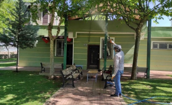 Yaz mevsiminde haşereyle mücadele çalışmaları devam ediyor